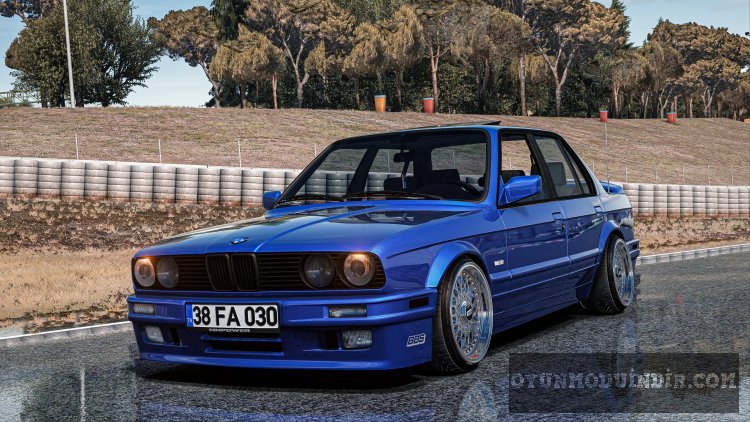 BMW E30 350i Estoril Blue (38 FA 030)